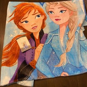 Disney Frozen II Towel